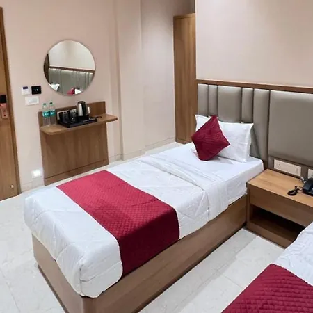 Hotel Shine Hospitality International Airport T2 Mumbai