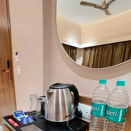 Shine Hospitality International Airport T2 Hotel Mumbai