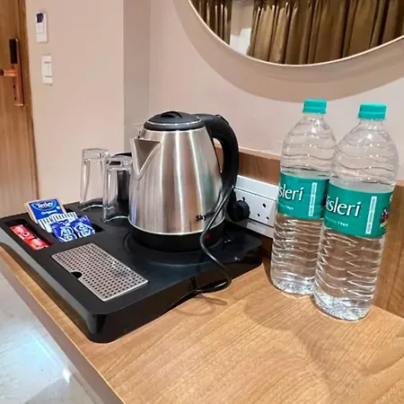 Shine Hospitality International Airport T2 Hotel Mumbai