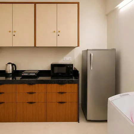 Pinakii Comfort Suites, Prabhadevi Hotel Mumbai