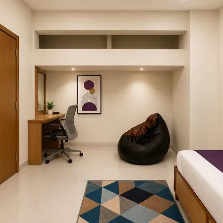 Pinakii Comfort Suites, Prabhadevi Hotel 4*