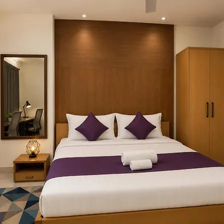 Hotel Pinakii Comfort Suites, Prabhadevi 4*