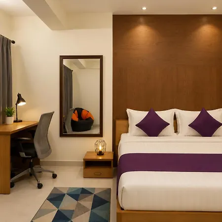 Pinakii Comfort Suites, Prabhadevi Hotel 4*