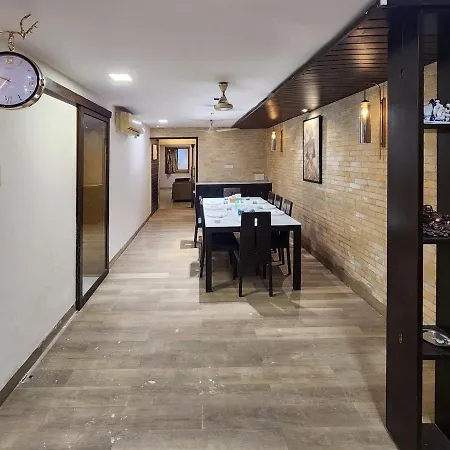 5 Bhk Peacock Perch Luxury Spacez * Mumbai