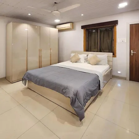 5 Bhk Peacock Perch Luxury Spacez Villa *