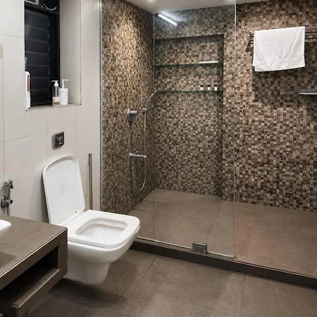 5 Bhk Peacock Perch Luxury Spacez * Mumbai