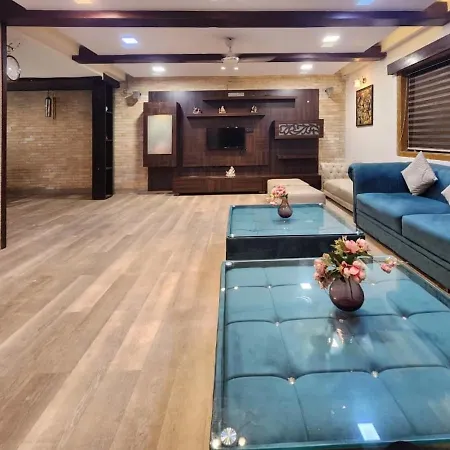 5 Bhk Peacock Perch Luxury Spacez *