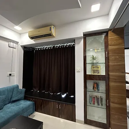 Raut No 1 1bhk Hiranandani Powai Apartment Mumbai