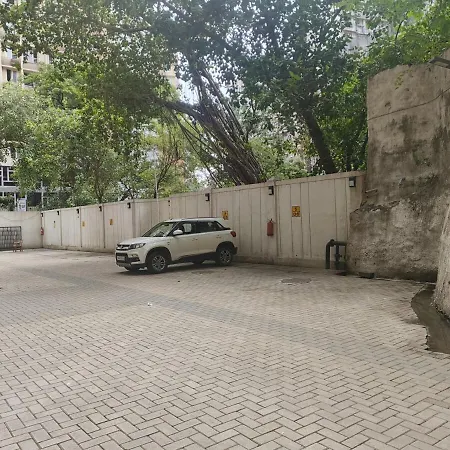 Apartment Marbella Near Bkc Pool, Wi-fi, Kitchen