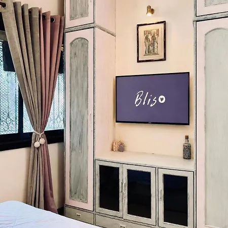 Bliso Blossom - Spacious In Bandra With Fast Wifi Mumbai