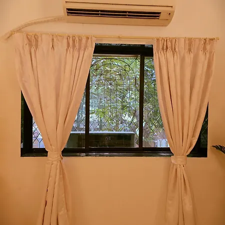 Kaypee Mansion - 3 Bedroom Apartment Mumbai
