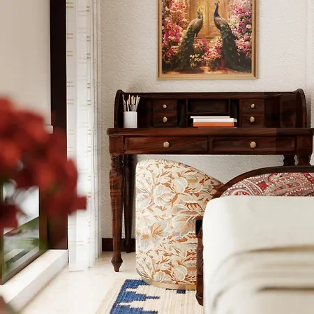 Apartment Theory9 Luxe Premium Service Apartments, Pali Hill, Bandra *