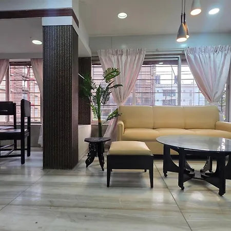 Apartment Serenity - 2 Bedroom Mumbai