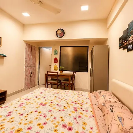 Apartment Chic & Spacious Heart Of Bandra W By Trivana Haven