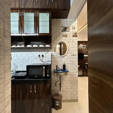 Apartment Raut No 1 1bhk Hiranandani Powai