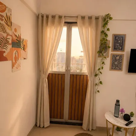 The Sky Heights - Name Says It All! Apartment *