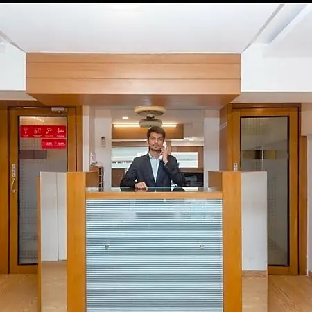 Qubestay Airport Capsule & Capsule hotel Mumbai