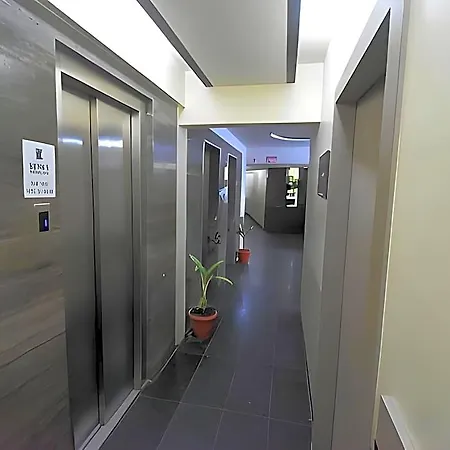 Kings International Juhu Hotel Mumbai