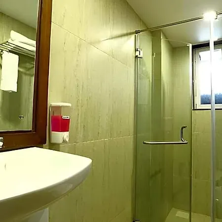 The Altruist Andheri 3*