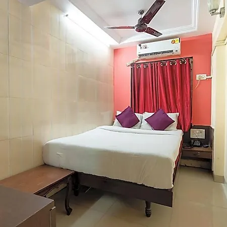 Arma Court - Near Us Embassy, Bkc Hotel 2*