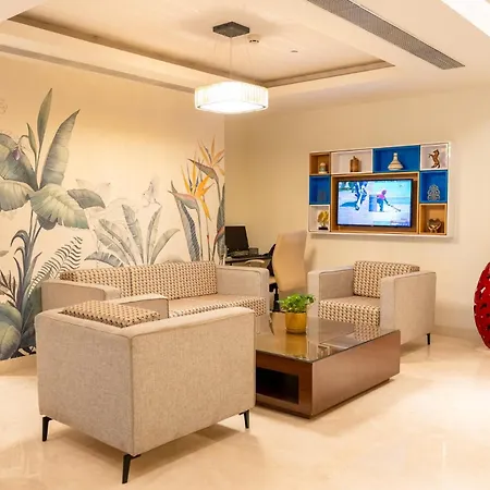 International Airport By Ihg Hotel