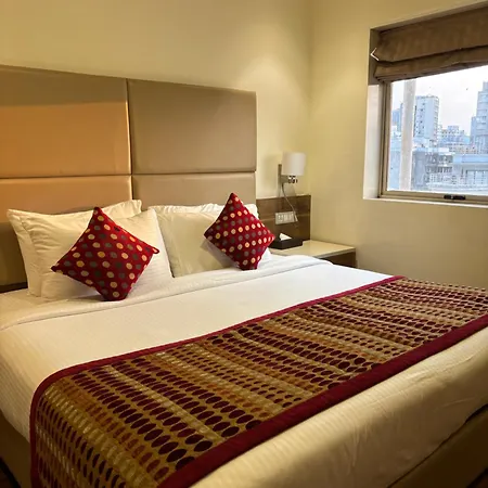 Hotel Ramee Guestline Khar