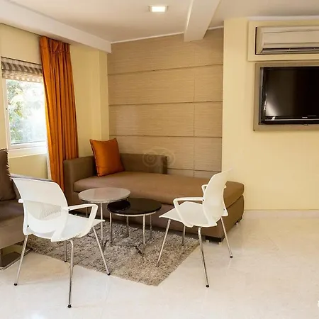 Residency Hotel 3*