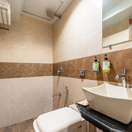 Hotel Treebo Amber International Airport T2 Mumbai