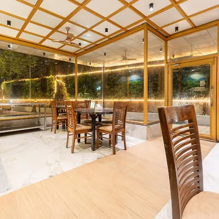 Hotel Treebo Amber International Airport T2 Mumbai