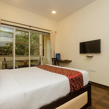 Hotel O Divine Residency Near Phoenix Marketcity Mumbai
