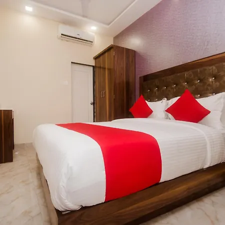 Hotel O Greenforest Near Airport Road Metro Station