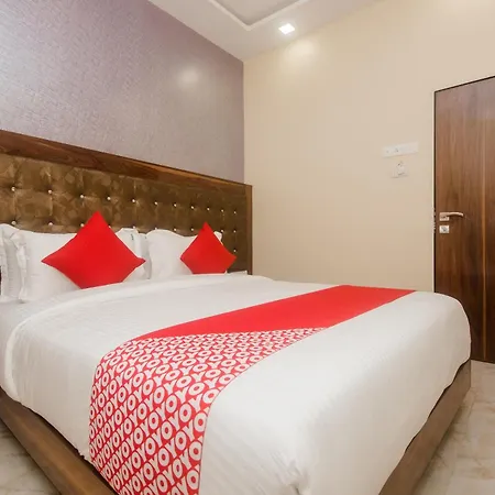 Hotel O Greenforest Near Airport Road Metro Station 3*
