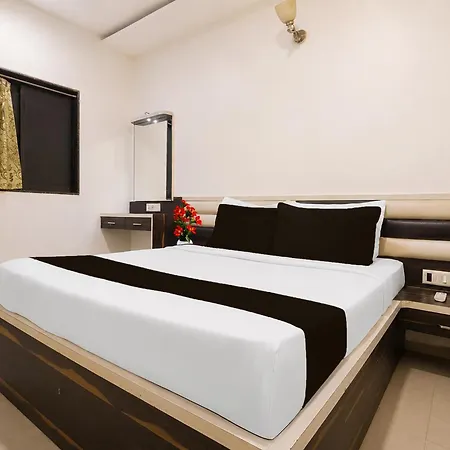 Collection O Kurla Bkc Formerly Golden Tulipz Hotel 3*