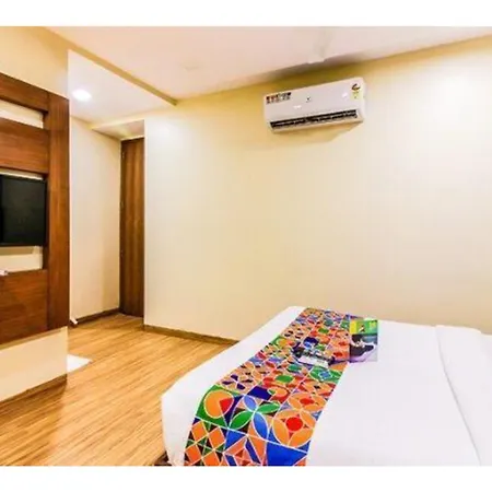 Via Arton 3* Mumbai