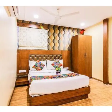 Via Arton Hotel