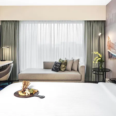 Hotel Novotel International Airport