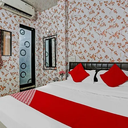 O Golden Residency