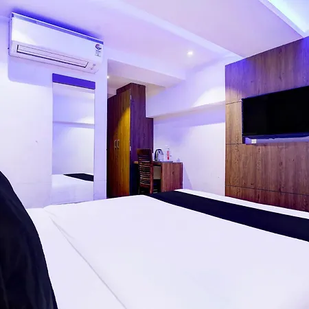 Super O Sakinaka Andheri Kurla Road 4*
