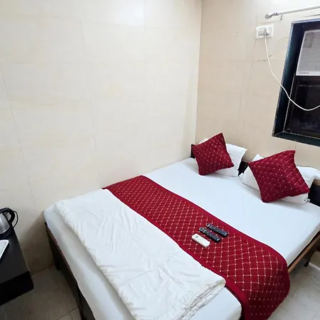 Hotel Fabhotel Kamal 2*