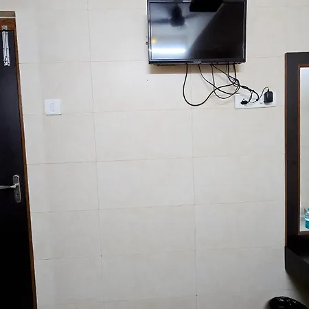 Fabhotel Kamal Mumbai