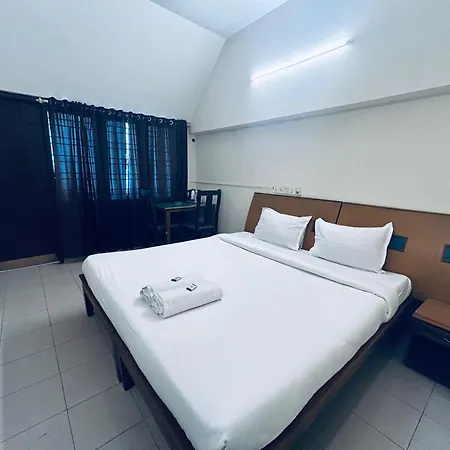 Hotel Iham Paradise Mumbai