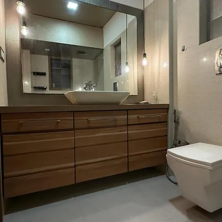 Sea Breeze Suite, Juhu Mumbai