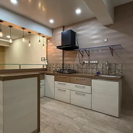 Sea Breeze Suite, Juhu *
