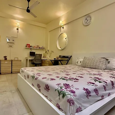 3bk Ocean View Flat Next To Mannat * Mumbai