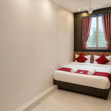 Transit Seven Hill Airport Hotel 3*