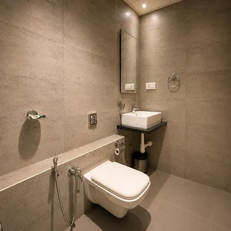 Liwa - Nr Nesco & International Airport 3* Mumbai