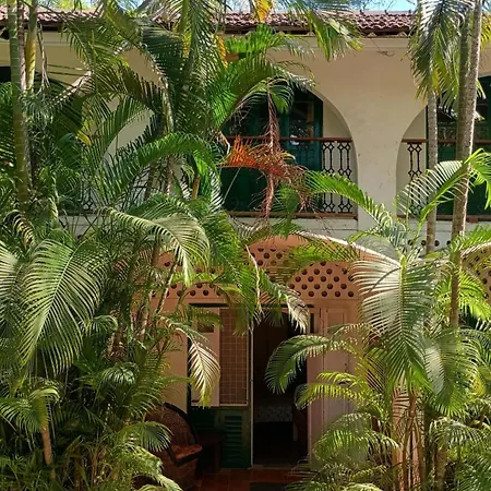 Hotel Manoribel