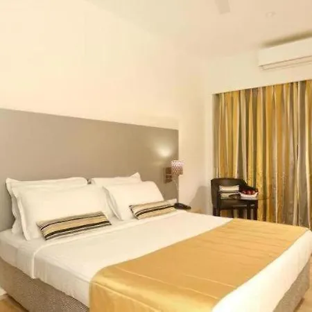 Hotel Metro - The Executive Mumbai