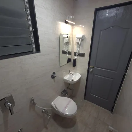 Astha Home- The Borivali Hotel 3*