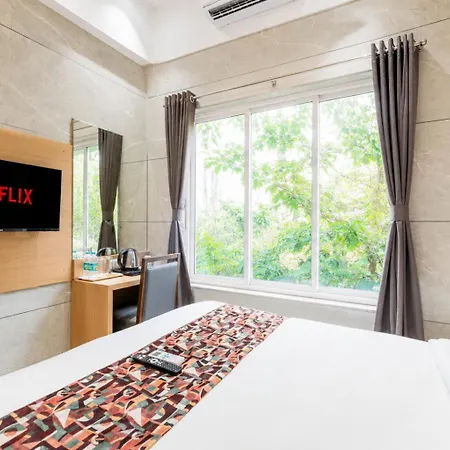 Stellos 3* Mumbai
